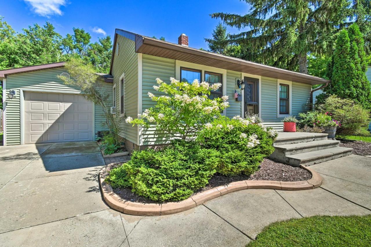 Modern Home With Backyard, 1 Mi To Dtwn Sturgeon Bay Exteriér fotografie